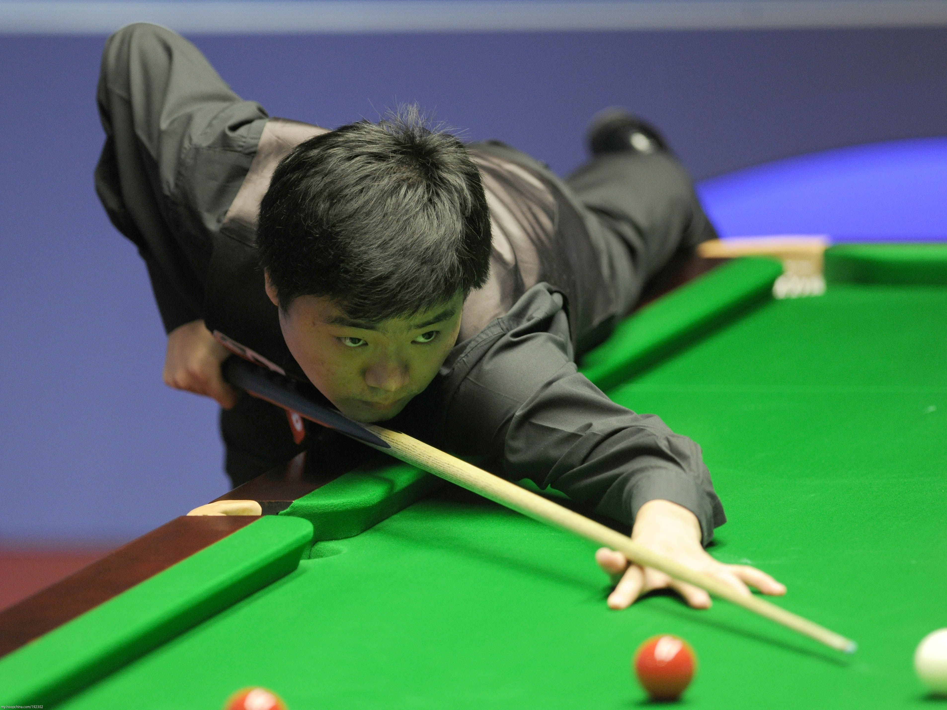 开云体育- 战术调整首场状态出色，G2观众沸腾！，Doinb重返赛场赛场气氛高涨